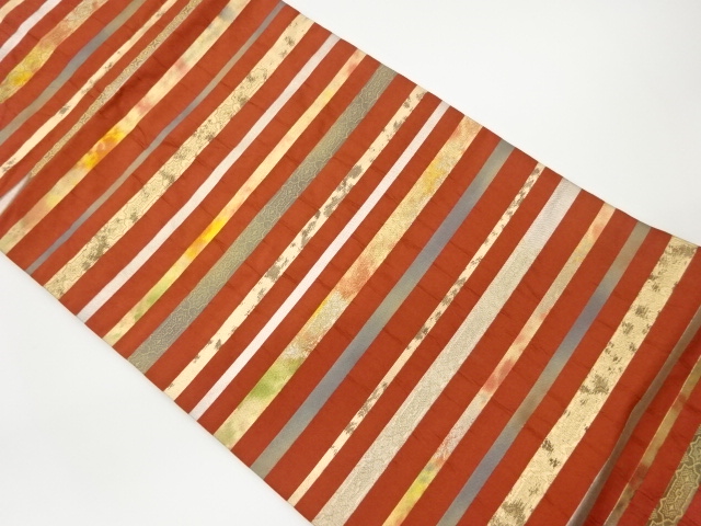 横段に抽象模様織出し名古屋帯